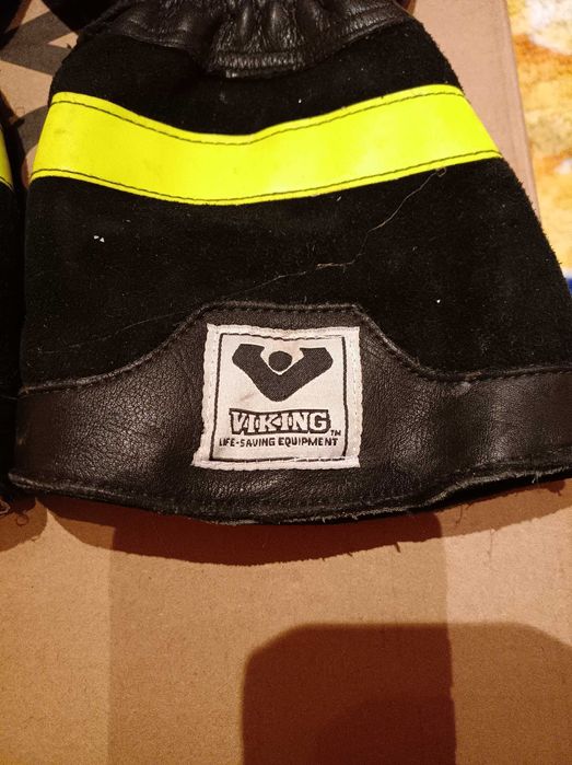 Vânzarea mănușilor pentru muncă