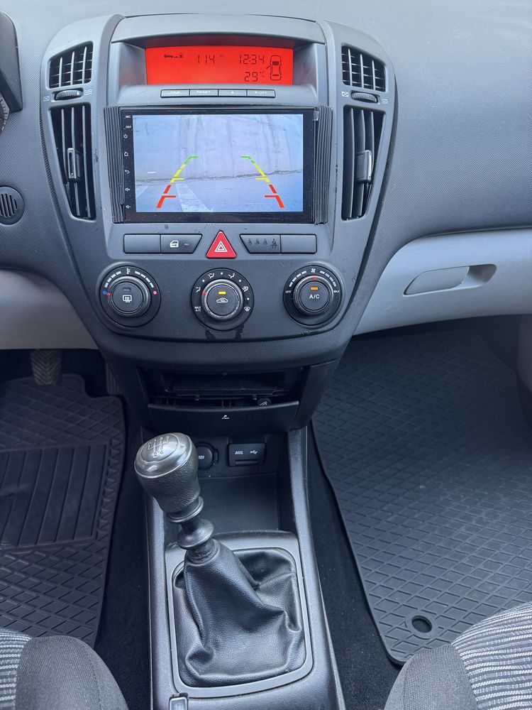 Kia Ceed 1.6 benzina 125cp/Clima/Camera masalier