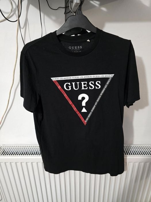 Tricou nou nou Guess.