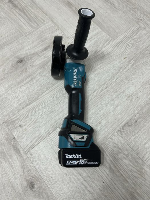 Makita DGA 513 flex cu variator de turatie