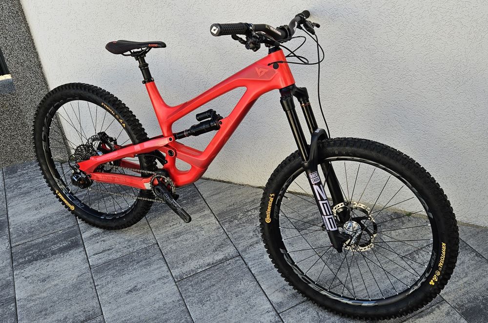 YT Capra Industry Nine Zeb ultimate bicicleta carbon mtb Fully