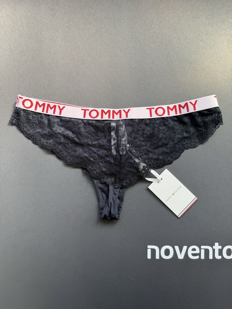 Комплект бикини /S/ и сутиен /75B/ Tommy Hilfiger