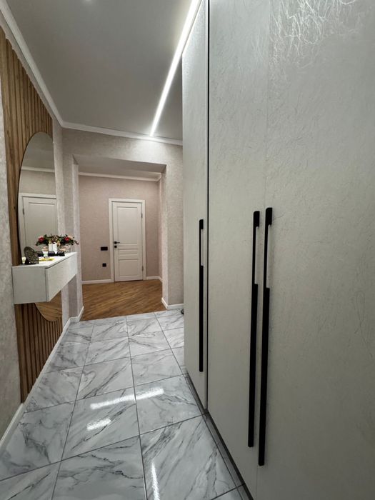 Продам 2х комнатную квартиру на С.Тюленина на против ресторан Лазурный