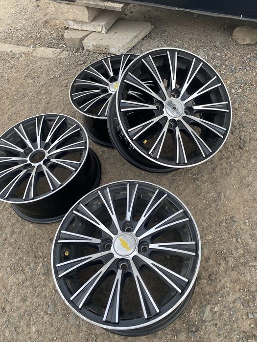 Титанка тайванский