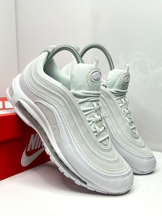 Оригинални Nike Vapormax Plus и други модели