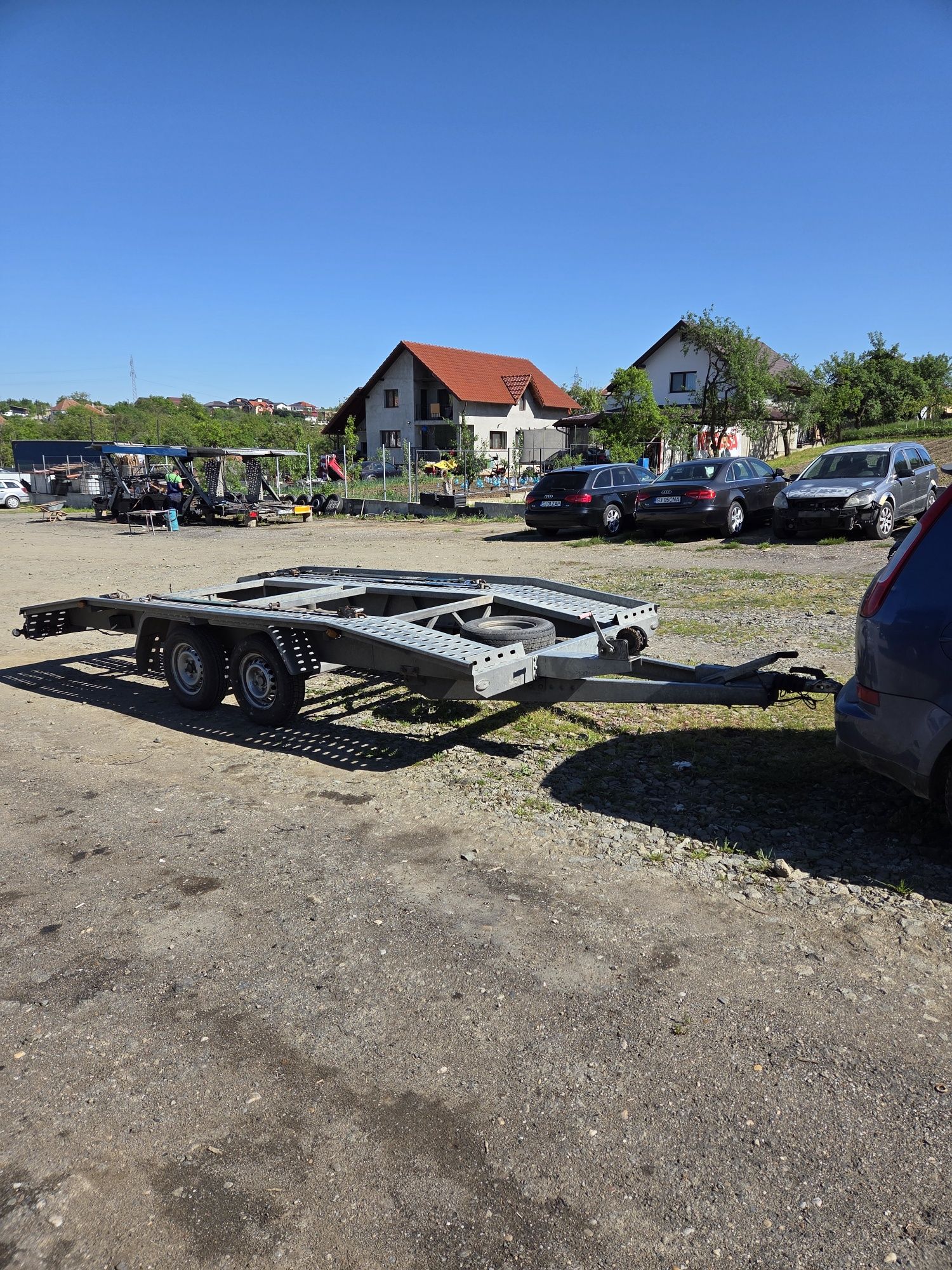 Trailer Niewiadow  2700kg  4.5m