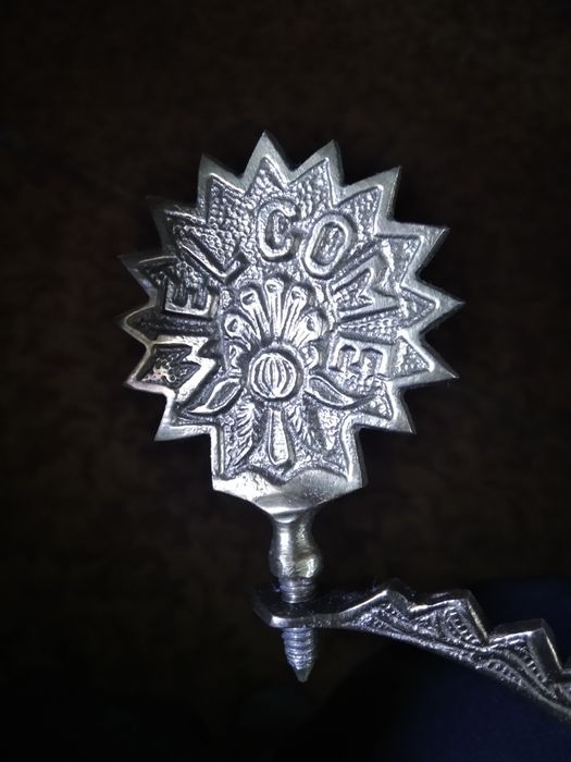 Старинная бронзоваяПепельницаВотличномСостоянииВысота30смДиаметр 11см