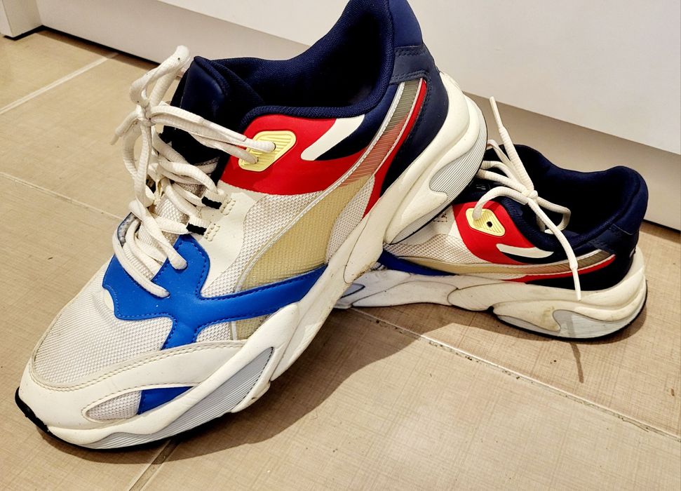 Vând încălțăminte barbati mărimea 42