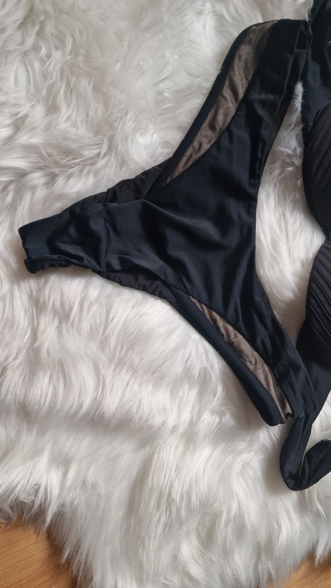 Set Calzedonia 75B