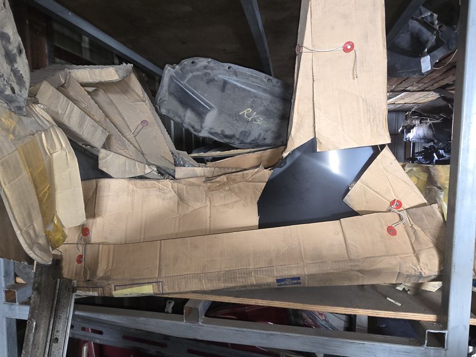 Крылд левое таета камри 30 левое новое Toyota Camry v30