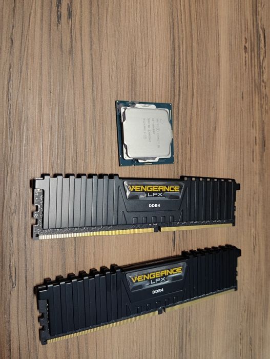 Memorie RAM PC 32 GB DDR5 Corsair Vengeance