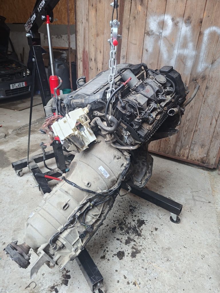 Motor BMW N62B44 V8