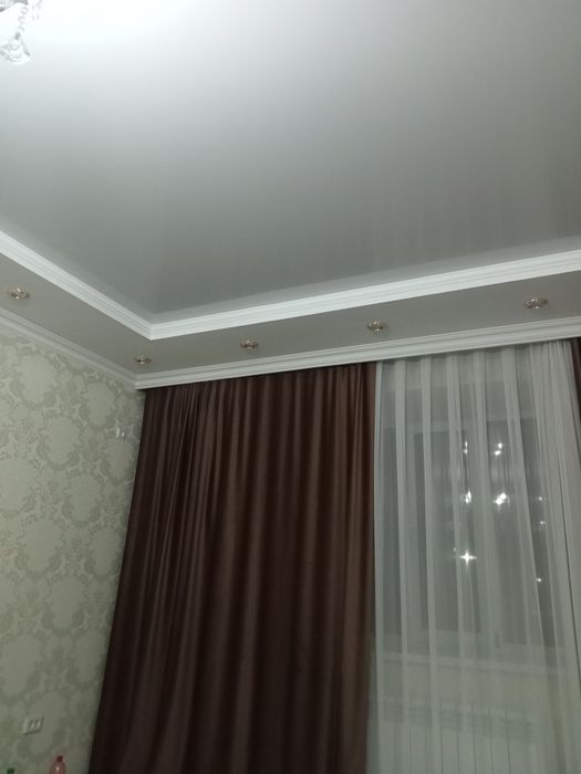 Гардина кондырамыз жарға, төбеге. Перфоратор.