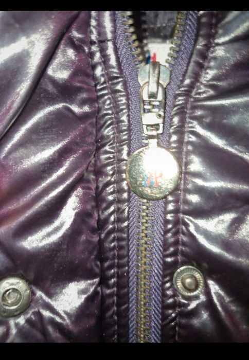 Geaca lucioasă Moncler