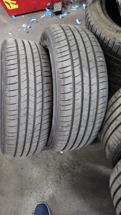 Vand 4 Anvelope Kumho de vara 215 55 R18