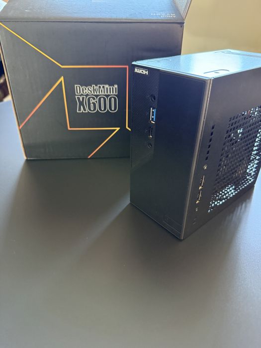 Super Mini Pc , AMD Ryzen 8500, 32 GB Ram Kingston, 1 TB Lexar, AsRock