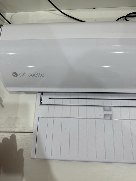 Режущий плоттер отличного качества