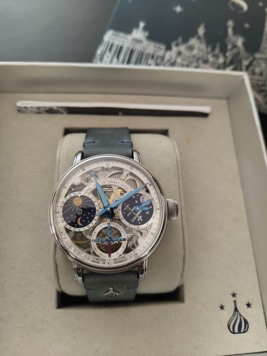 Часовник Poljot International Orbita