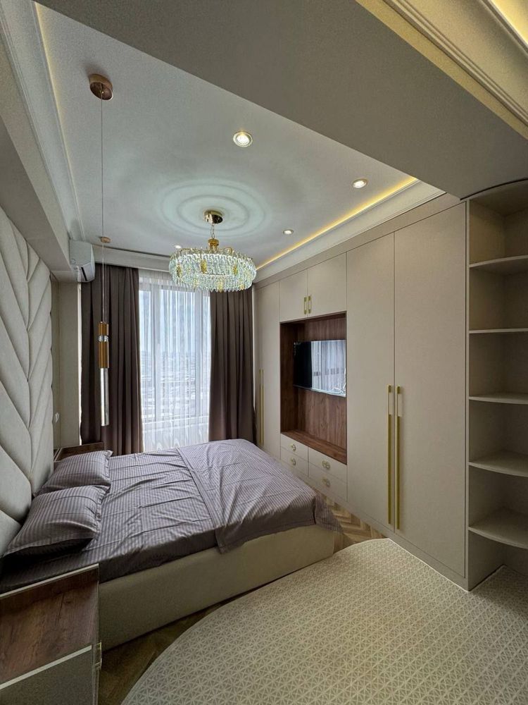 Срочно Продается Квартира 3/13/14 90м2 “Prestige Gardens” Ш.Руставели