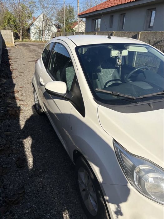 Vând Ford Ka 2014