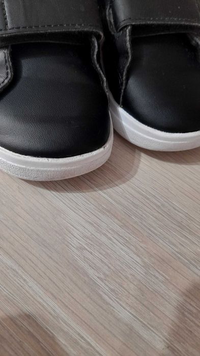 Vand adidasi adidas nr 26!