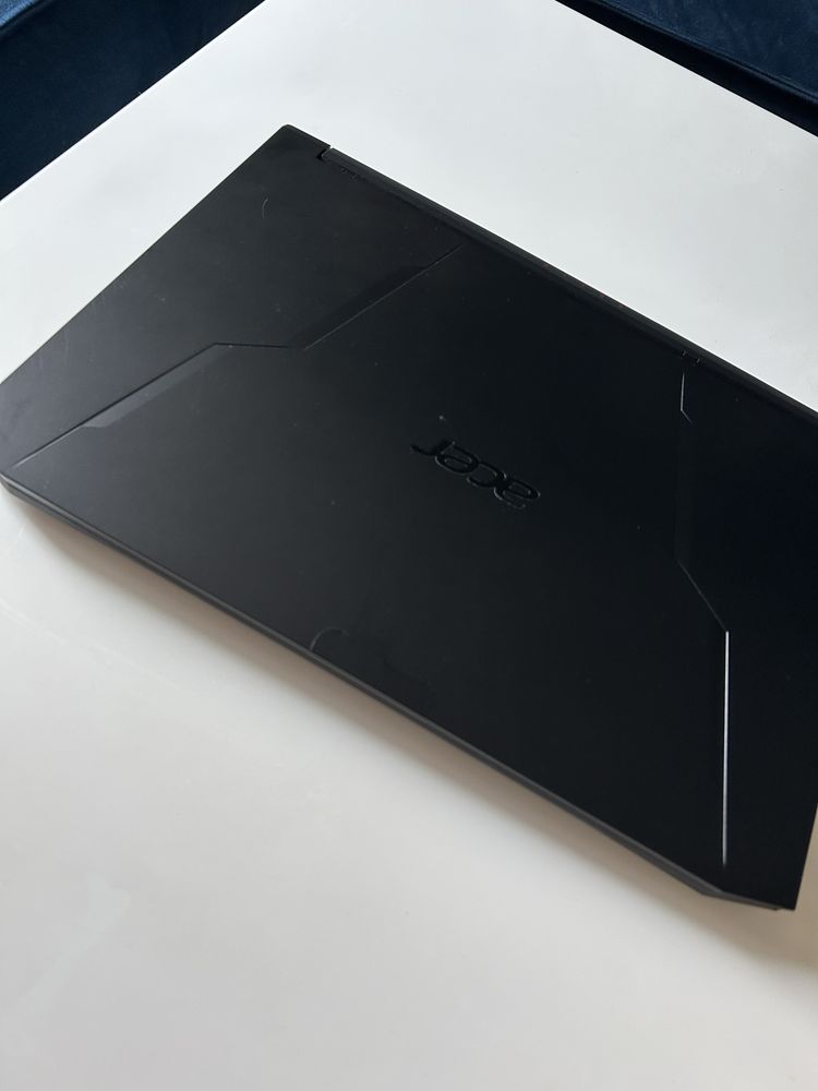 Лаптоп Acer Nitro 5 - 1TB, 16GB RAM, AMD Ryzen 7 5800H 3.20 GHz