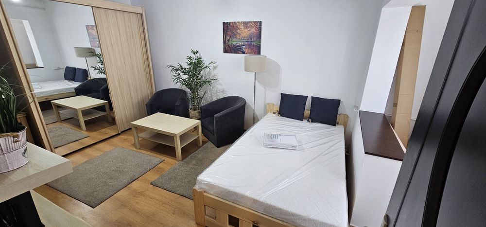 Garsoniera zona Bulevard - Democrației de închiriat