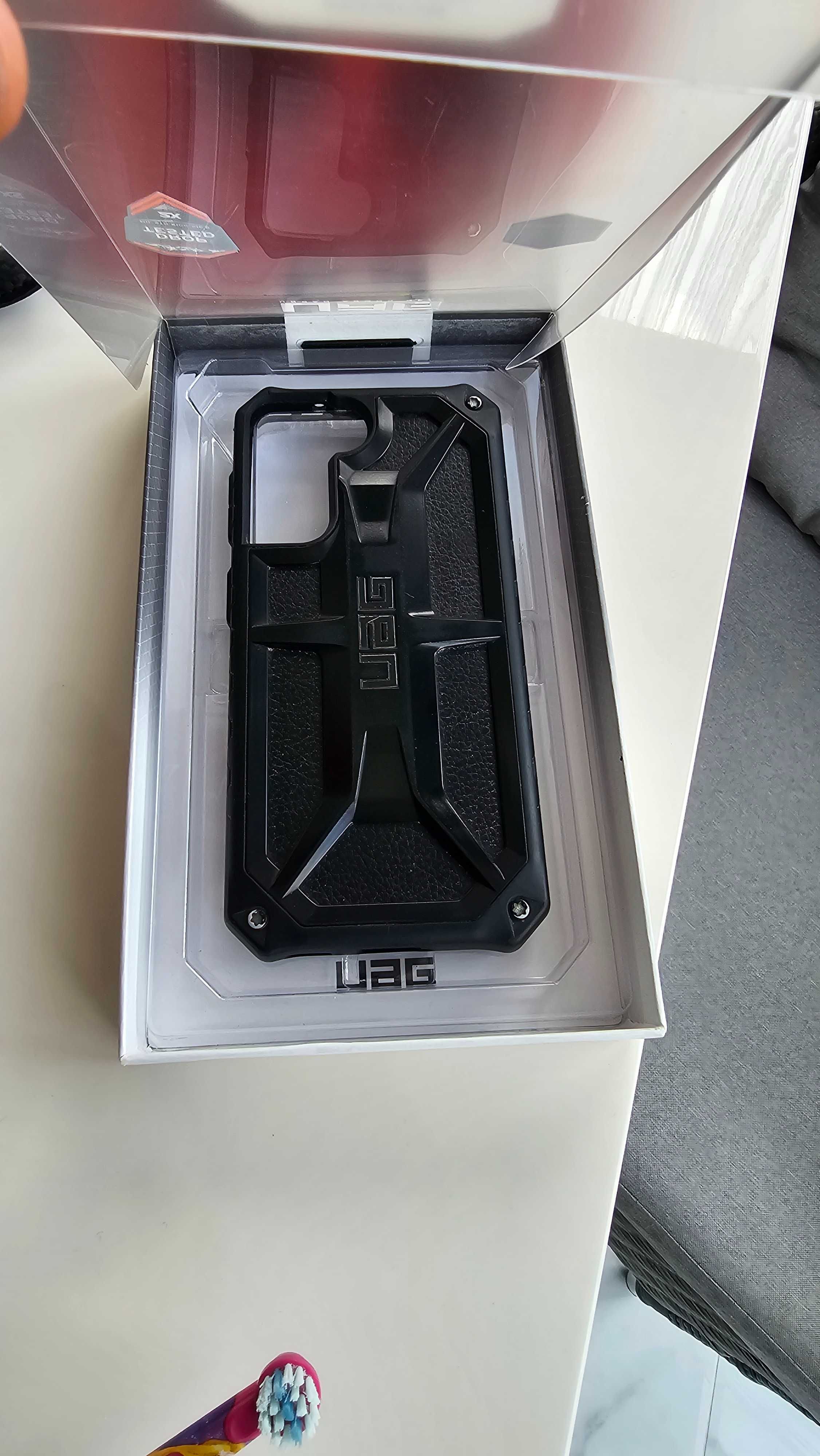 Husa de protectie UAG Monarch Series pentru Samsung Galaxy S21, S21 5G