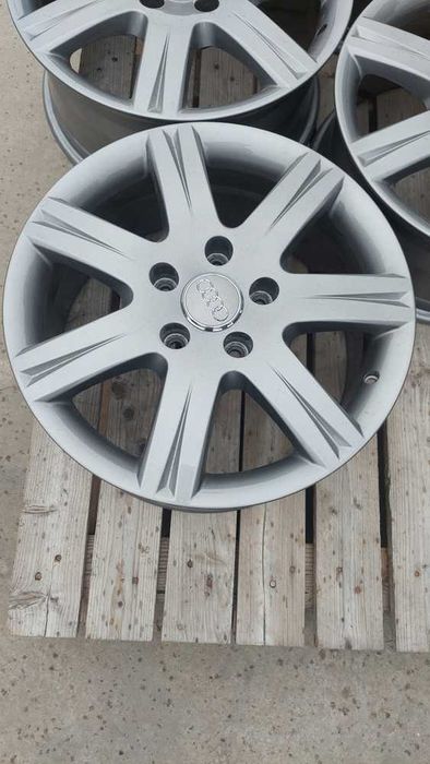 Jante Audi Q7 originale 7.5x18 et 53 5x130