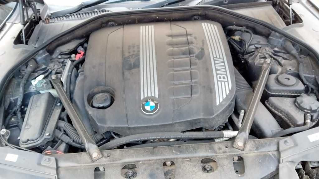 Dezmembram Bmw Seria 7 F01 3.0 d 180 kw An 2011