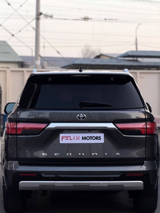 Toyota Sequoia iForce Max Capstone