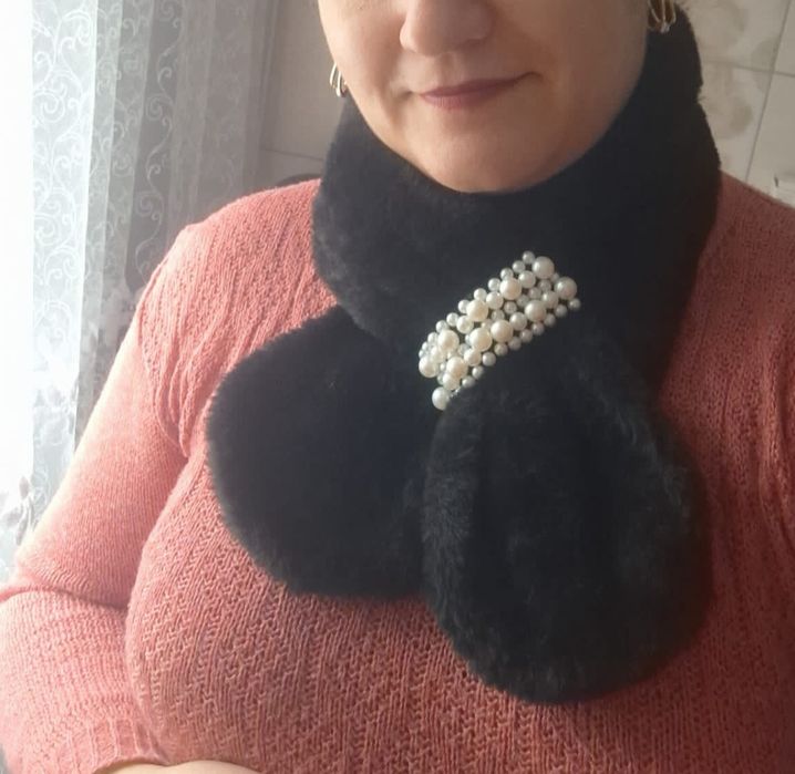 Fular cu brățară inchidere Nouă în ambalaj