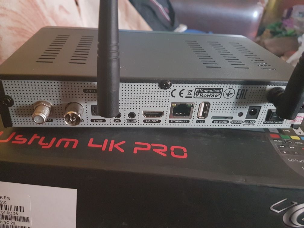Vând receiver/tuner tv /decodor/ receptor satelit Ustym 4k ProCombo