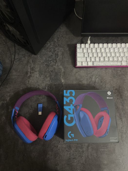 Наушники Logitech G435 фиолетовый