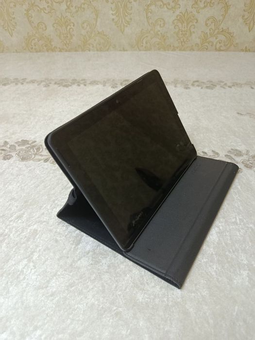 Karobkasi zaryatkasi bor  bonusiga 400.000 li chixol kam ishlatilgan