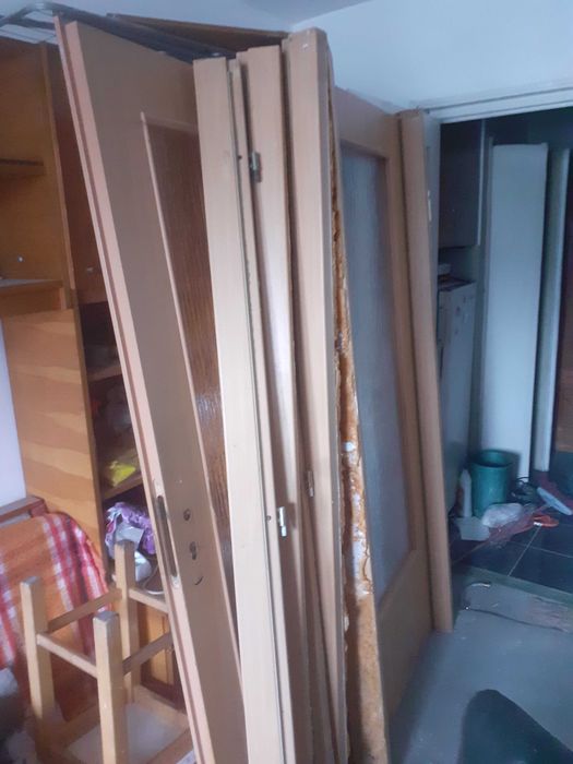 usi de interior cu sticla