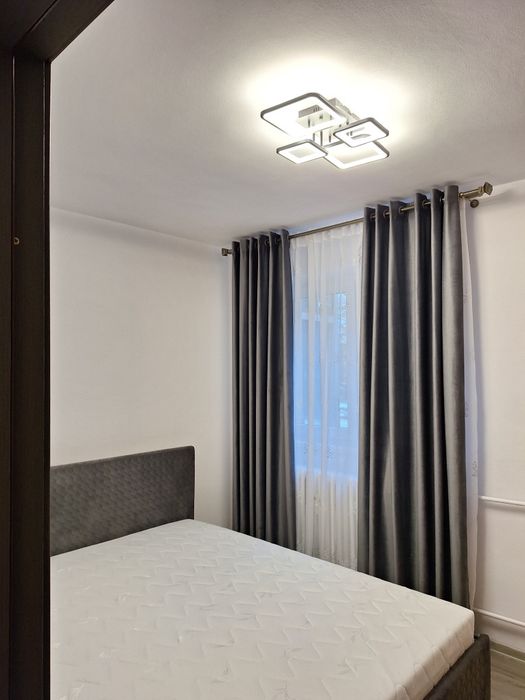 Închiriez apartament 2 camere Podu Ros  Aleea Nicolina nr 2