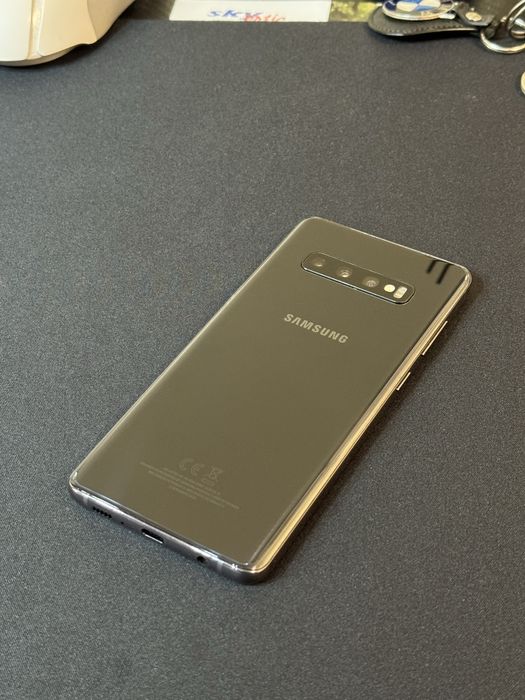Samsung Galaxy S10+ *КАТО НОВ*