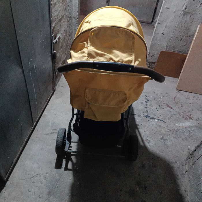 Бебешка  количка