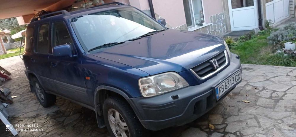 Продавам Honda CRV