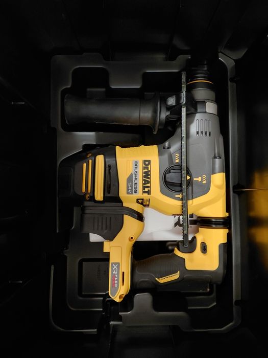 Dewalt DCH333 перфоратор