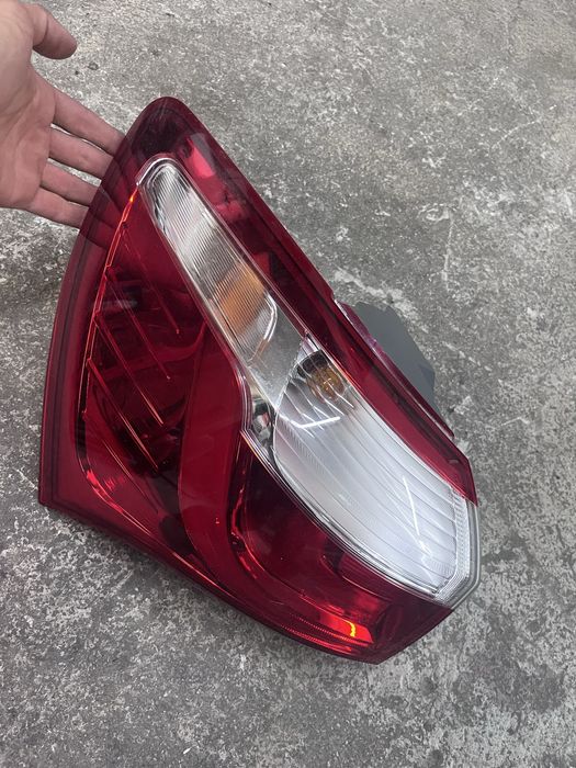 Стоп их20 hyundai ix20 ляв L