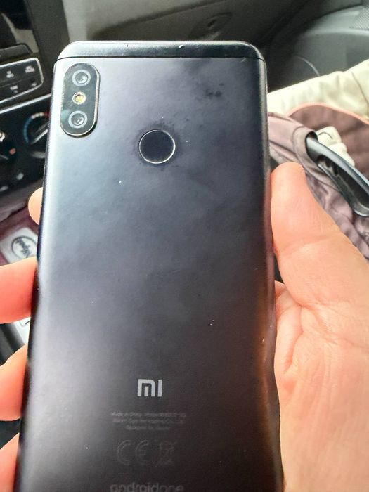 Xiaomi Mi A2 lite  2 simkartali