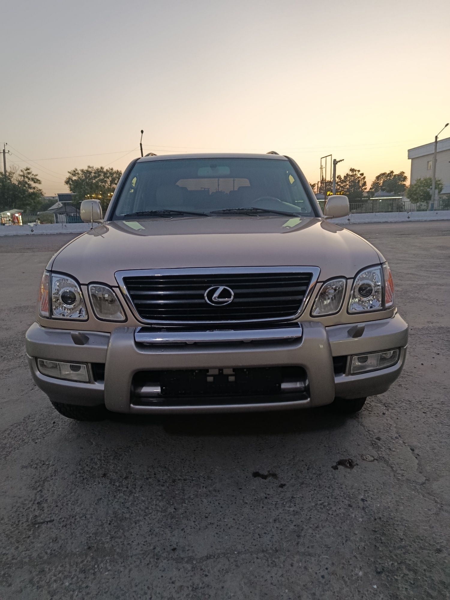 Lexus  lx470 отличный