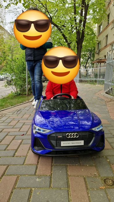 Masinuta electrica pentru copii Audi E-Tron SportBack