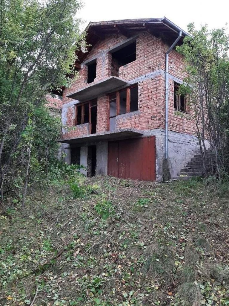 Продава се Къща в с. Ракиловци, Област Перник - 150 кв.м за 143 €/кв.м - Снимка #1