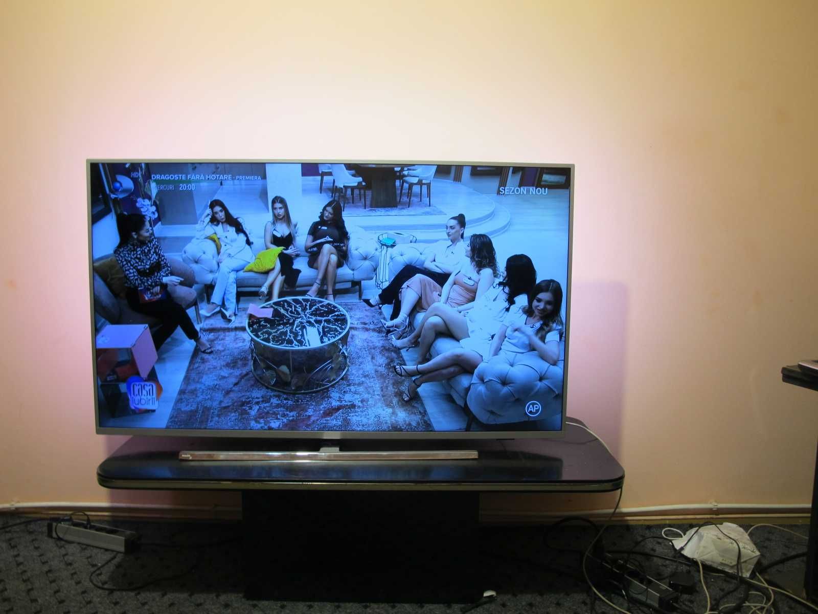 Televizor Led Smart ULTRA 4K Philips 139cm model 55PUS7354/12