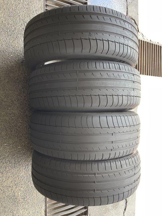 235 55 19 Anvelope Vara Michelin Latitude Sport
