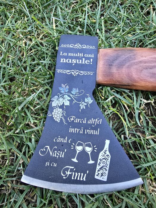 Cadou pentru nasul, topor personalizat