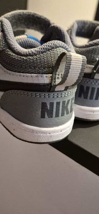 Оригинални  детски маратонки Nike